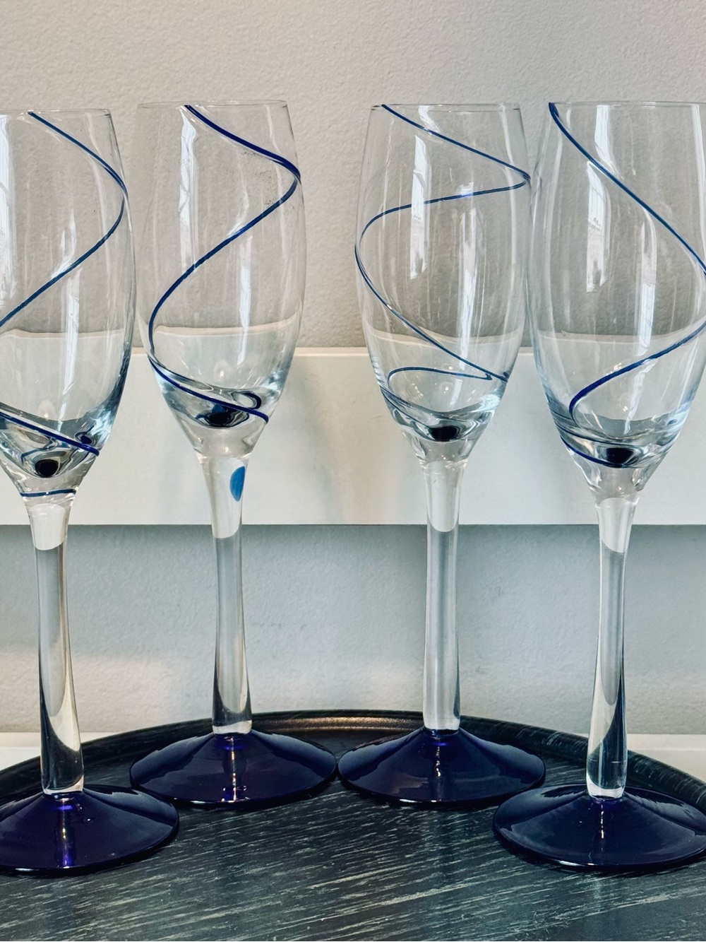 PIER 1 “Swirline” Champagne Flutes SET OF 4 Cobalt Blue Swirl Ribbon & Base 9”